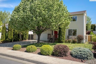 1920 NW Bella Vista Dr, Pullman, WA 99163