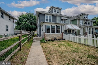 1625 Huddell Ave, Marcus Hook, PA 19061