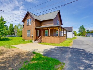 47 Cedar St, Tupper Lake, NY 12986