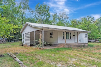 1036 W Maupin St, Bolivar, MO 65613