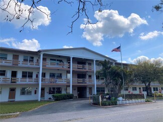 6015 19th St N Unit 105, Saint Petersburg, FL 33714