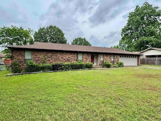 1912 Wilson St, Malvern, AR 72104