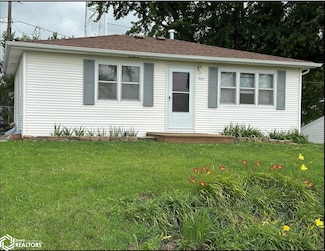 506 Hillhaven St, Exira, IA 50076