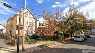 17 Pearl St Unit 3rd fl, New Haven, CT 06511