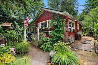 4101 SW Orchard St, Seattle, WA 98136