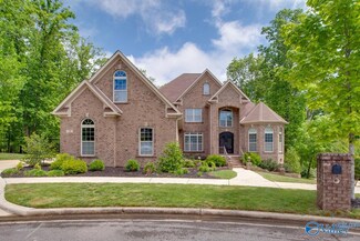 2 Sylvias Way SE, Huntsville, AL 35803