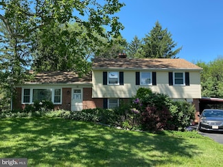 1634 Highpoint Ln, Aston, PA 19014