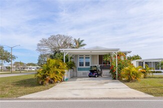 816 Pinewood Blvd, Barefoot Bay, FL 32976