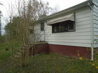 1144 Callands Rd, Chatham, VA 24531