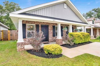 8837 Smiley Ct, Pensacola, FL 32514