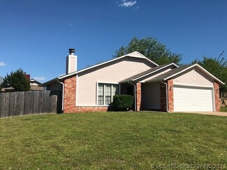 9028 E 94th St, Tulsa, OK 74133