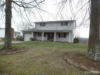 26 Norris Rd, Washington, WV 26181
