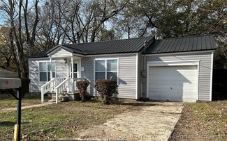 1203 Seminary Ave, Tahlequah, OK 74464