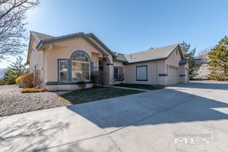 811 Aristotle Dr, Reno, NV 89512
