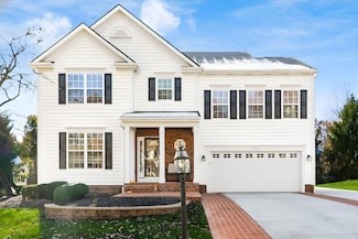 5114 Thornwood Dr, Westerville, OH 43082