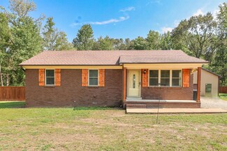 155 Henry Dr, Somerville, TN 38068