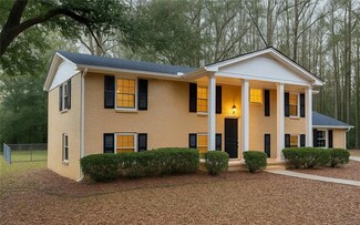 1607 Hillview Ave, Jonesboro, GA 30236