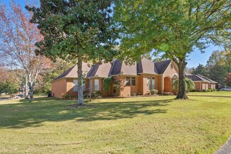3004 Grand Fields Ln, Memphis, TN 38119