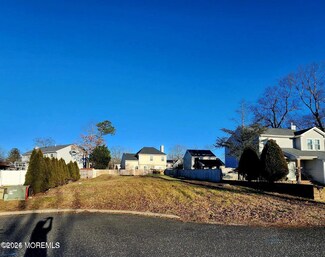 1079 California Ct, Toms River, NJ 08753