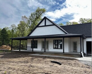412 Sabine Dr Unit 11, Muskegon, MI 49442