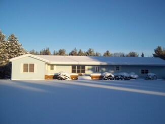 6950 N M-33 Hwy, Cheboygan, MI 49721