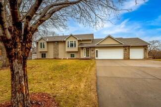 14820 Erkium St NW, Anoka, MN 55303