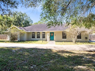 130 Laurianne Rd, Debary, FL 32713