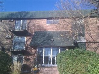 1599 W Irving Park Rd Unit E323, Itasca, IL 60143