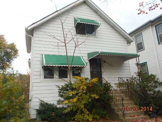 1935 Brown Ave, Evanston, IL 60201