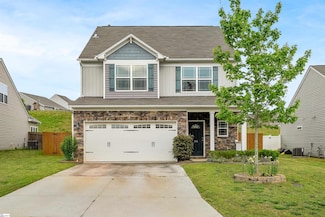 144 Caledonia Dr, Easley, SC 29642