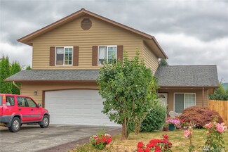105 Radcliffe Rd, Kelso, WA 98626