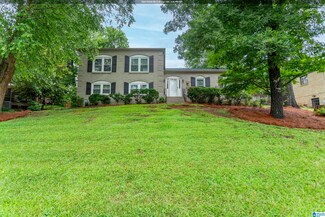 708 Staffordshire Dr, Vestavia, AL 35226