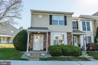 111 Fair Oaks Ct, Newtown, PA 18940