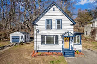 10 Lafayette St, Sanford, ME 04073