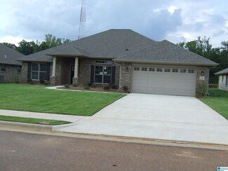 206 Dawsons Cove Dr, Alabaster, AL 35007
