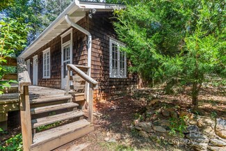 110 Vineyard Rd, Tryon, NC 28782