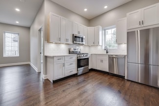 130 W Side Ave Unit 2, Jersey City, NJ 07305