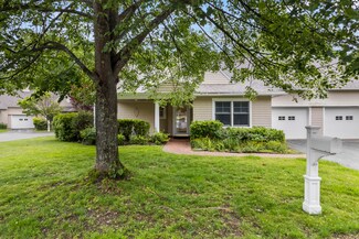 7 Cameo Ct, York, ME 03909