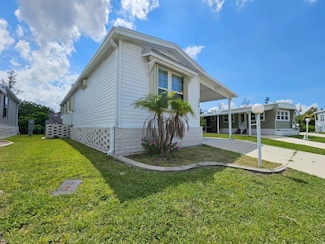 701 Aqui Esta Dr Unit 106, Punta Gorda, FL 33950