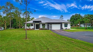 3660 4th Ave NE, Naples, FL 34120