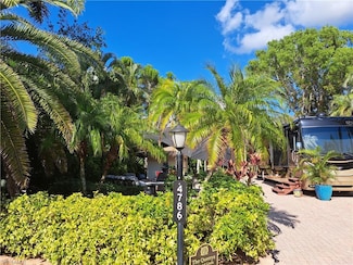 4786 Southern Breeze Dr, Naples, FL 34114