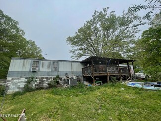 161 Baker Rd, Rockwood, TN 37854
