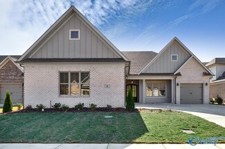 8 Payton Oaks Place SE, Gurley, AL 35748