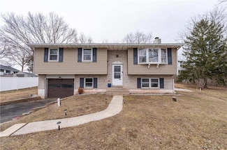 3011 Mirkwood Ct, Pottstown, PA 19464