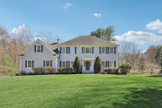 211 Red Acre Rd, Stow, MA 01775