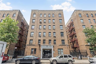 2187 Holland Ave Unit 2J, Bronx, NY 10462
