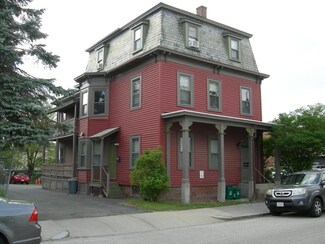 31 Wachusett St, Worcester, MA 01609