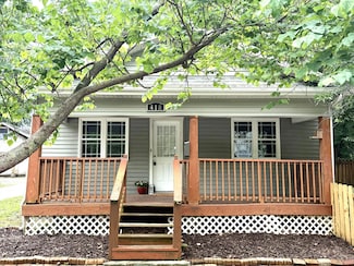 418 E Atlantic St, Springfield, MO 65803