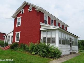436 Logan Run Rd, Danville, PA 17821