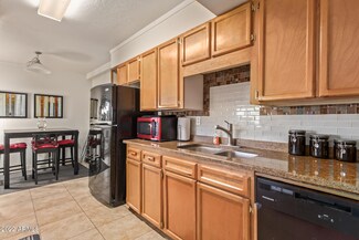 1500 W Rio Salado Pkwy Unit 18, Mesa, AZ 85201